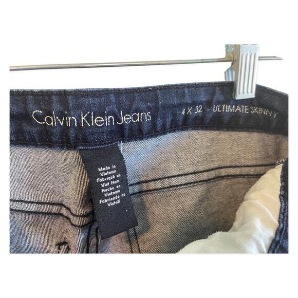 Calvin Klein Ultimate skinny jeans size 4 X 32, EUC - Picture 4 of 14